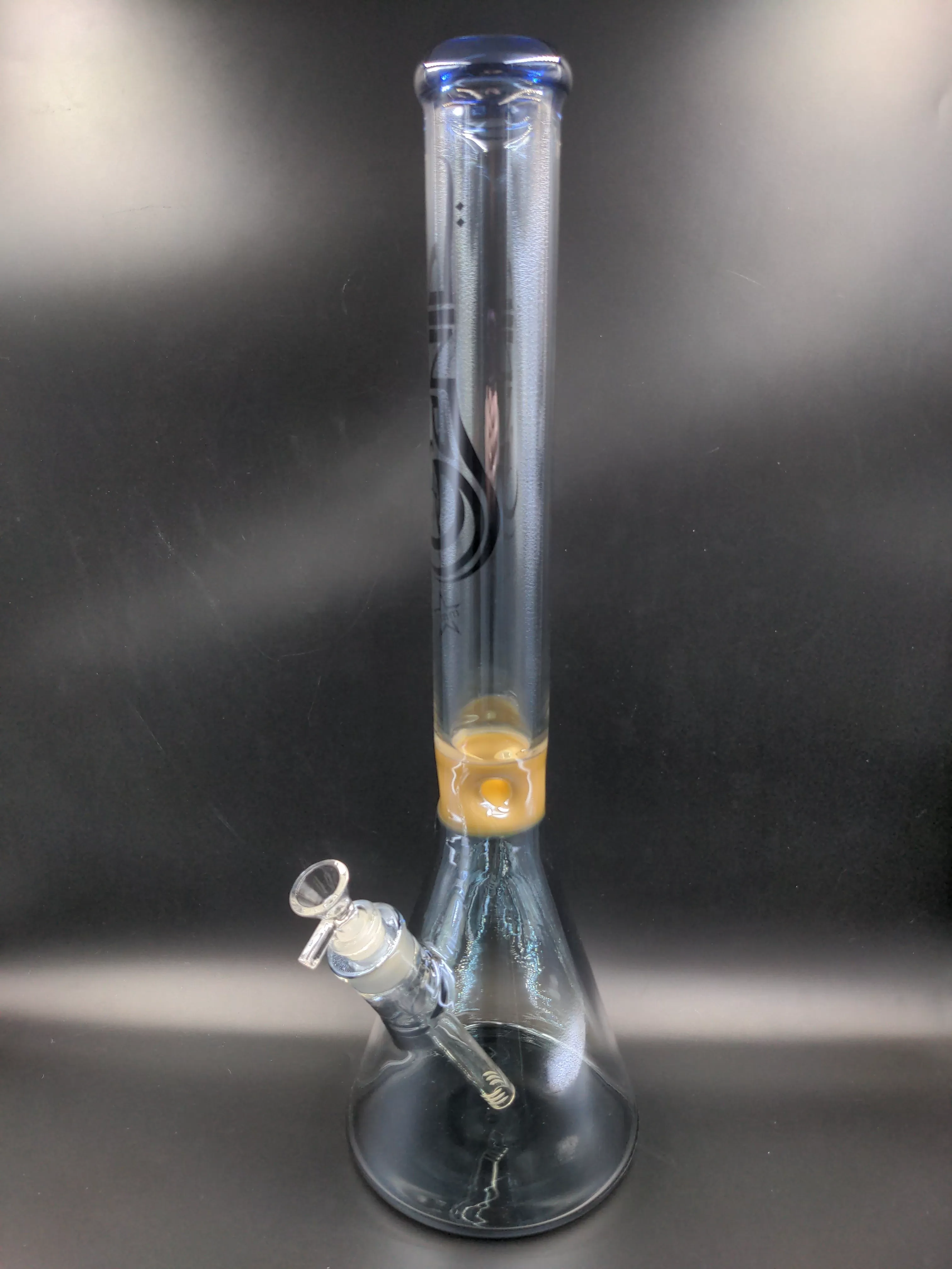 19 Genie 7mm Tinted Metallic Glass Water Bong