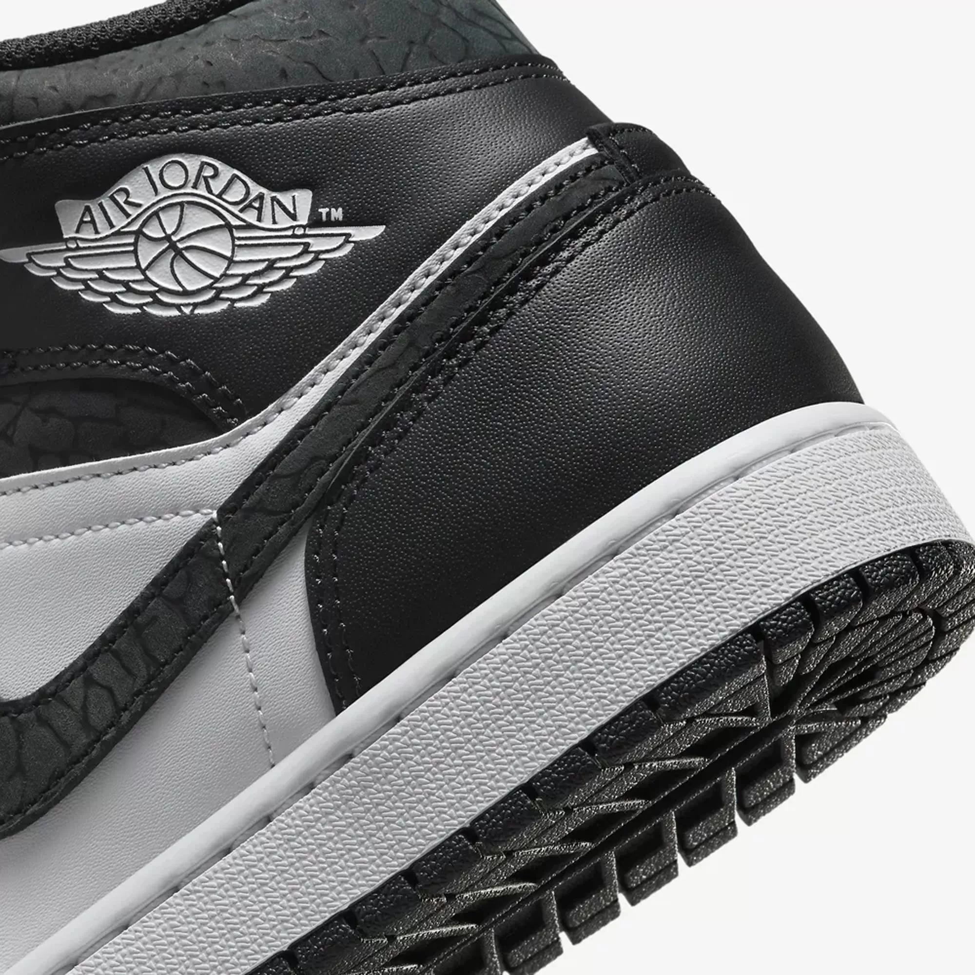 AIR JORDAN 1 MID SE 'OFF NOIR/BLACK-WHITE-BLACK'