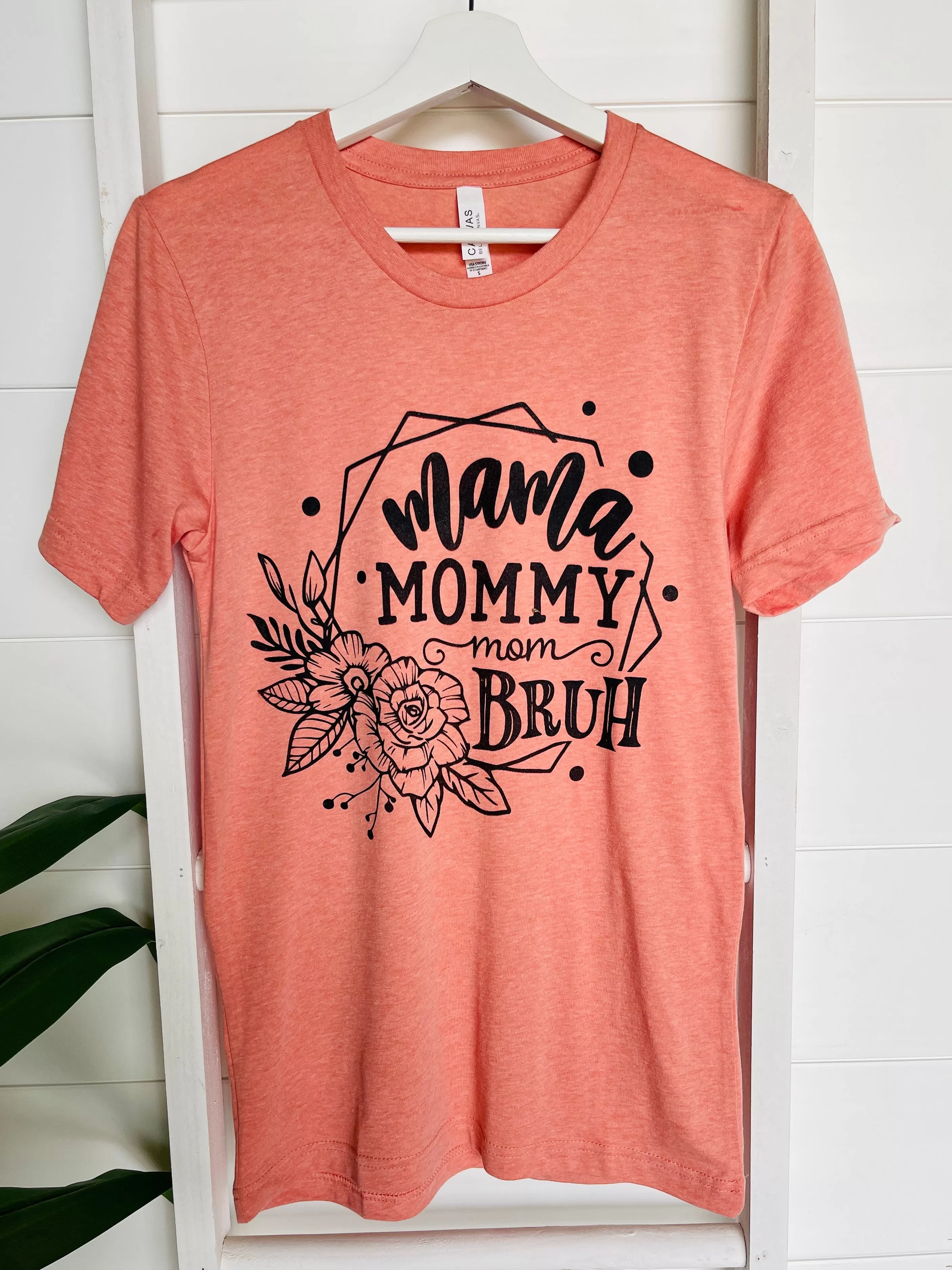 Floral Mama Names Graphic Tee