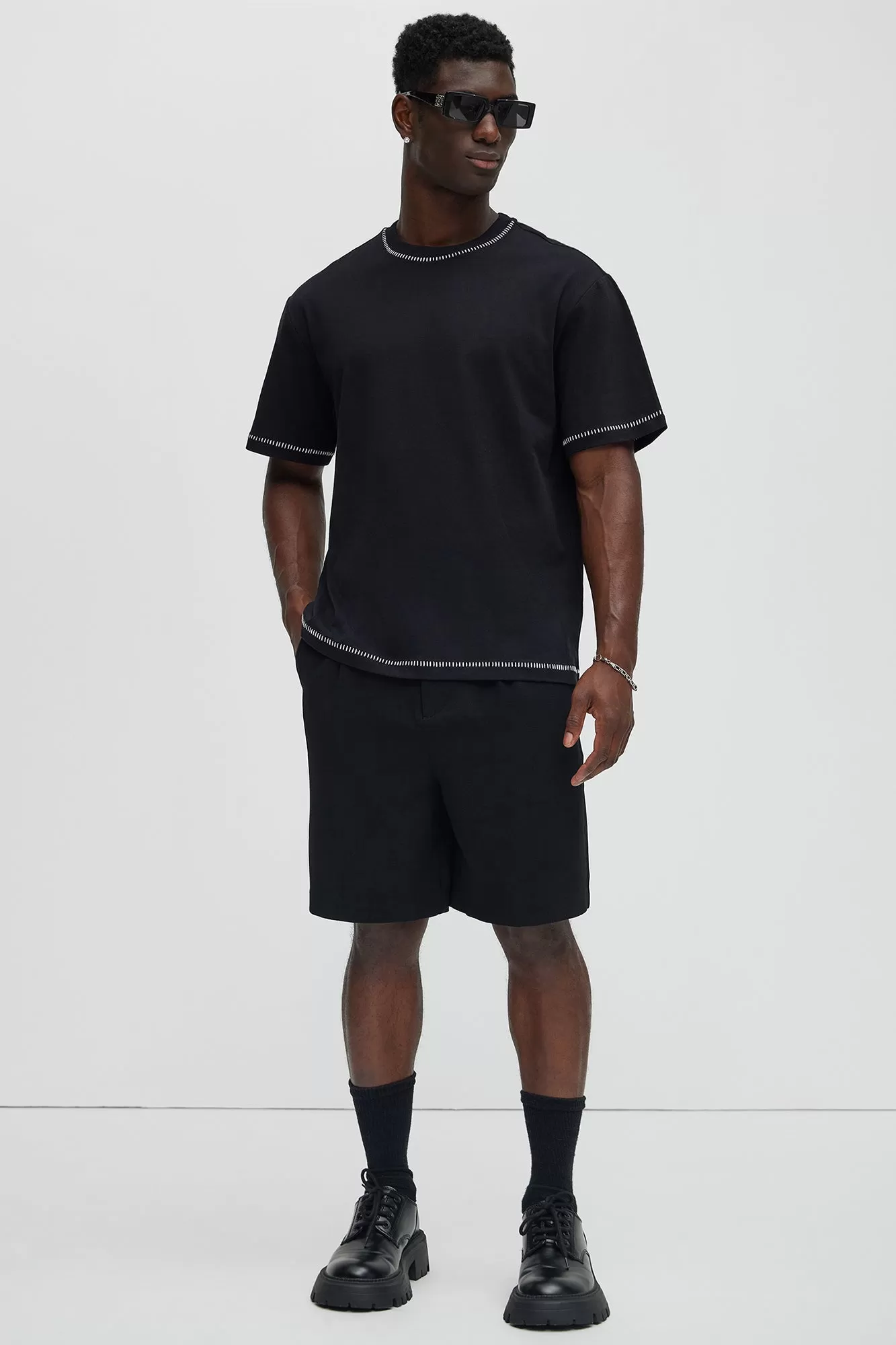 Jacob Stitch Relaxed Tee - Black