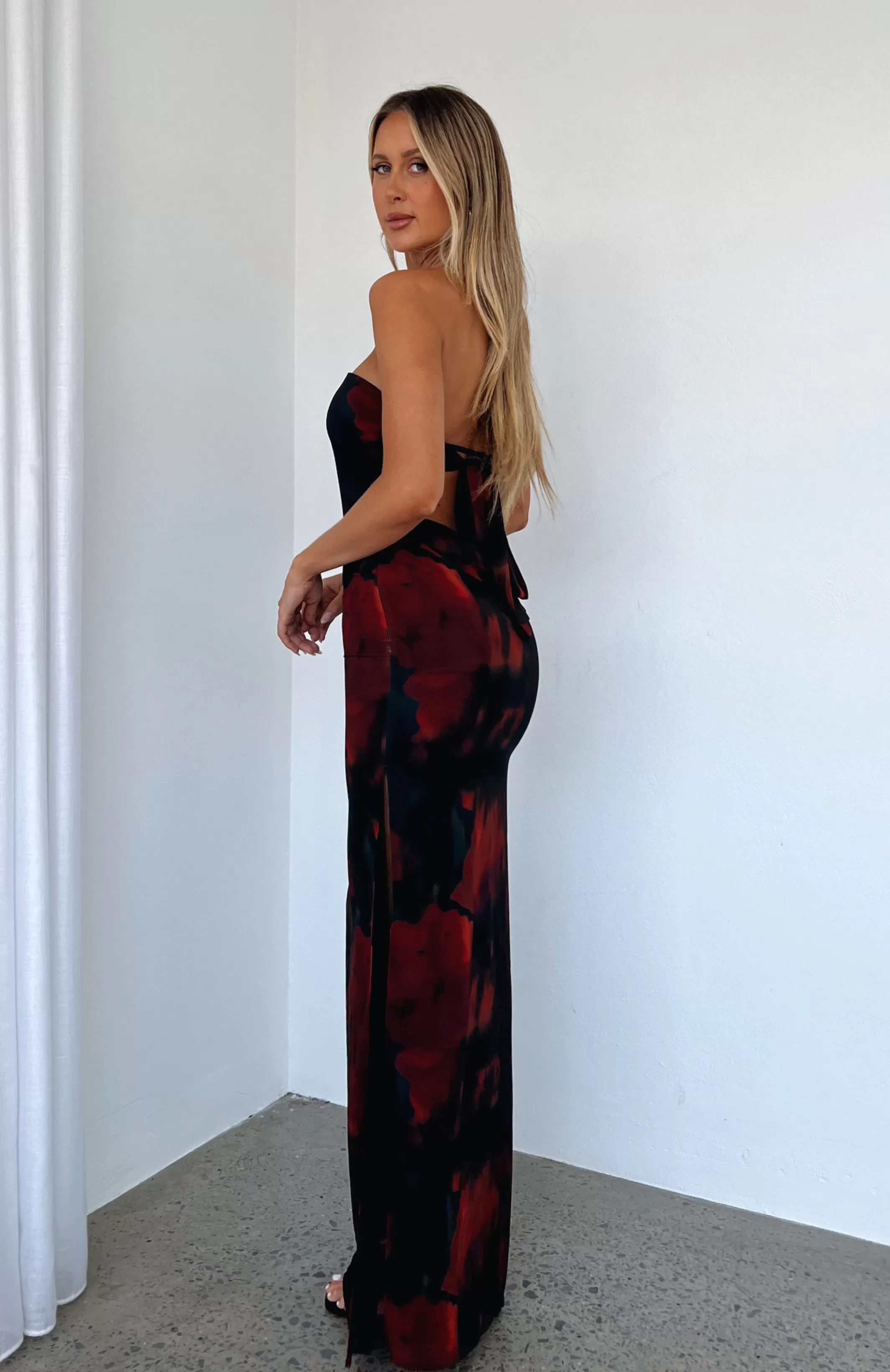 Leave You Alone Maxi Dress Deep Merlot